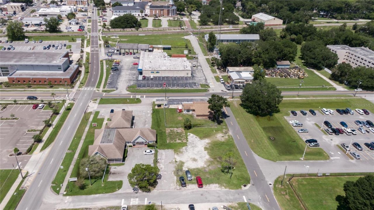 504 E Baker Street , Plant City, FL 33563 Photo