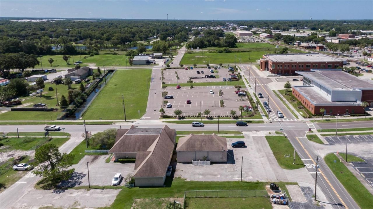 504 E Baker Street , Plant City, FL 33563 Photo