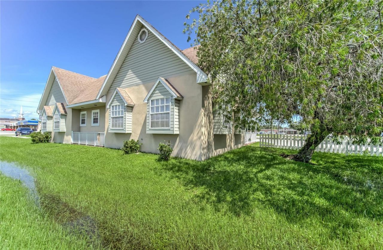 504 E Baker Street , Plant City, FL 33563 Photo