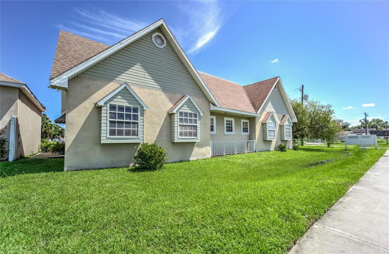 504 E Baker Street , Plant City, FL 33563 Photo