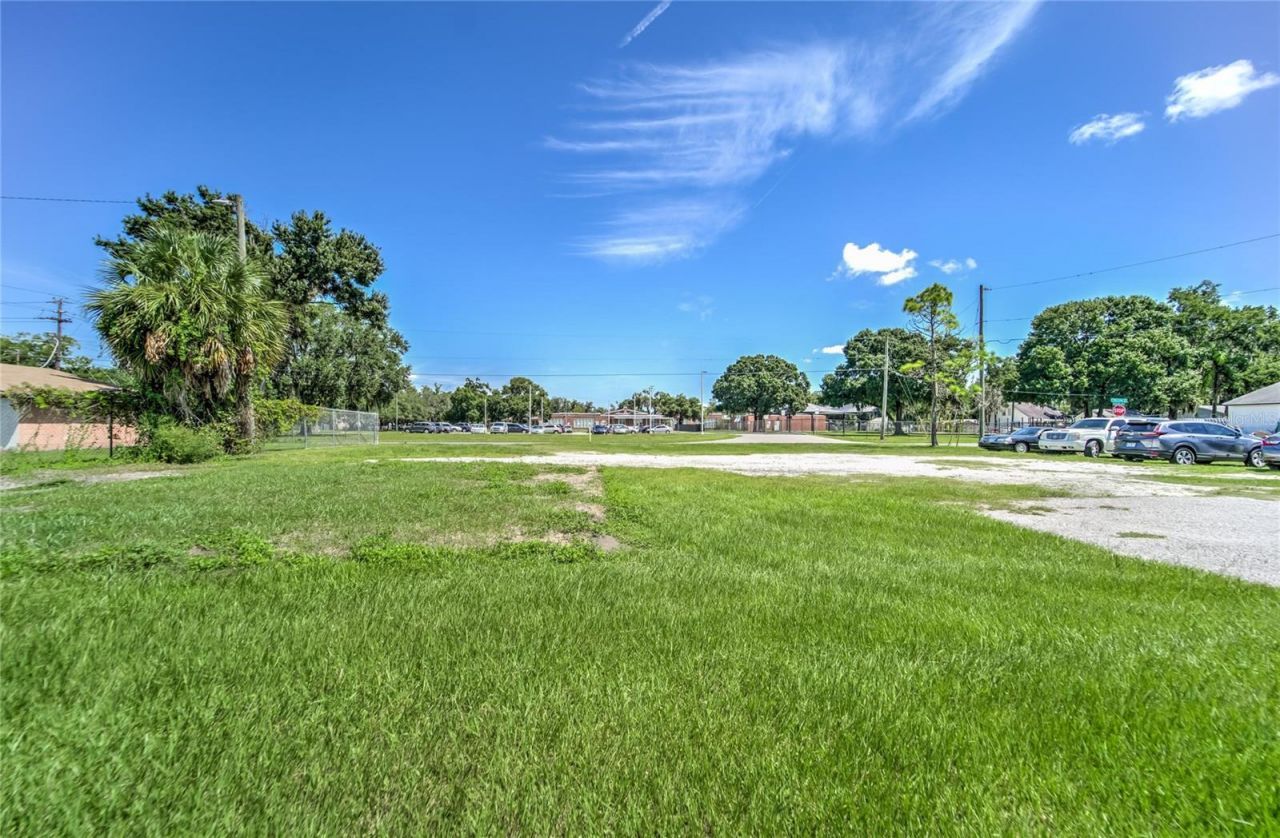 504 E Baker Street , Plant City, FL 33563 Photo