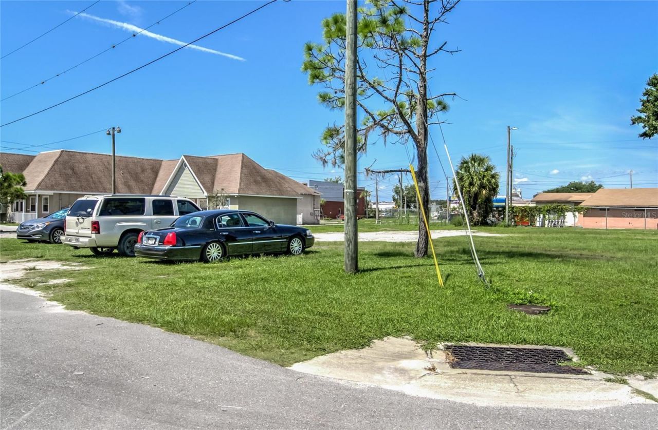 504 E Baker Street , Plant City, FL 33563 Photo