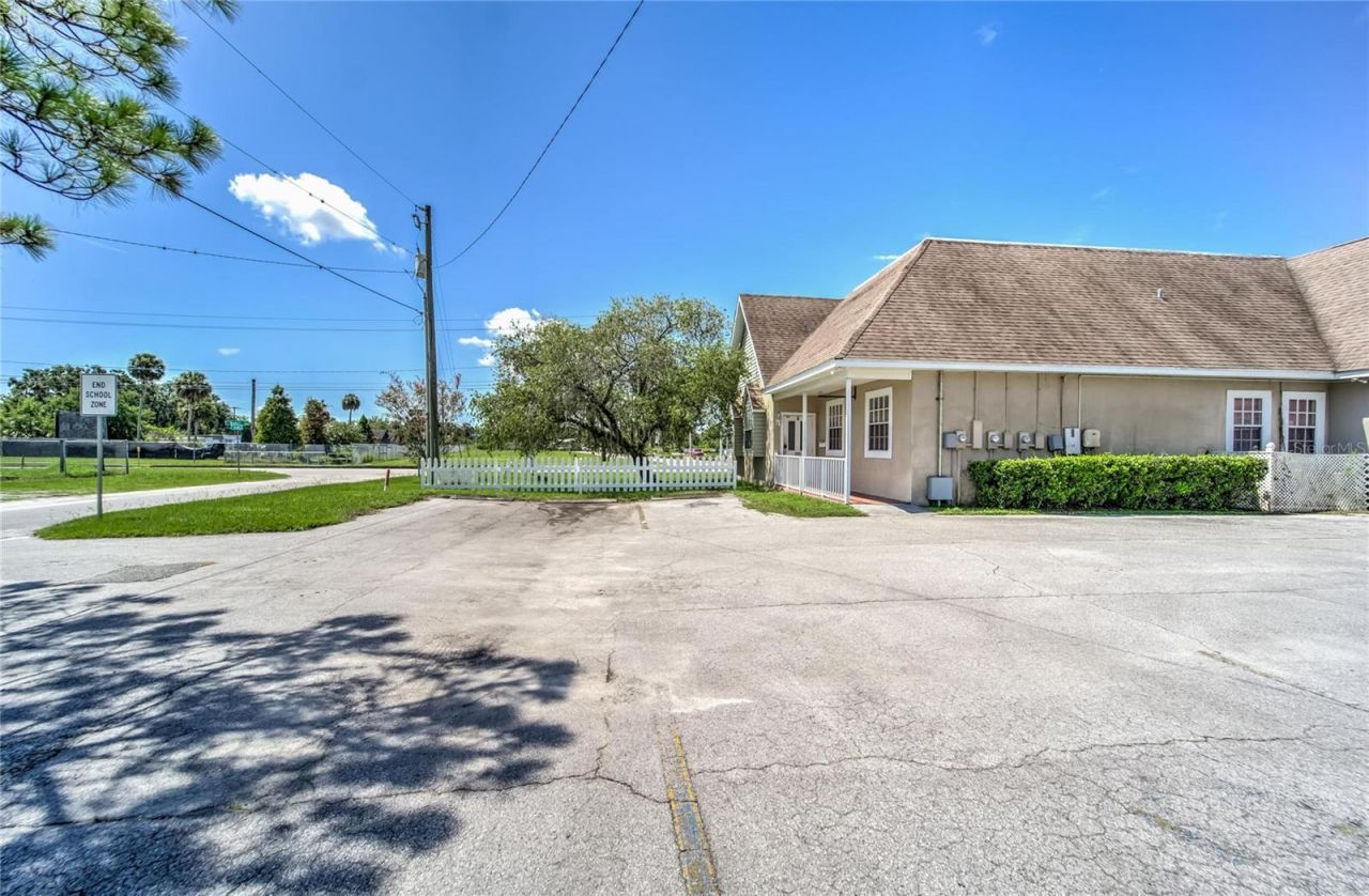 504 E Baker Street , Plant City, FL 33563 Photo