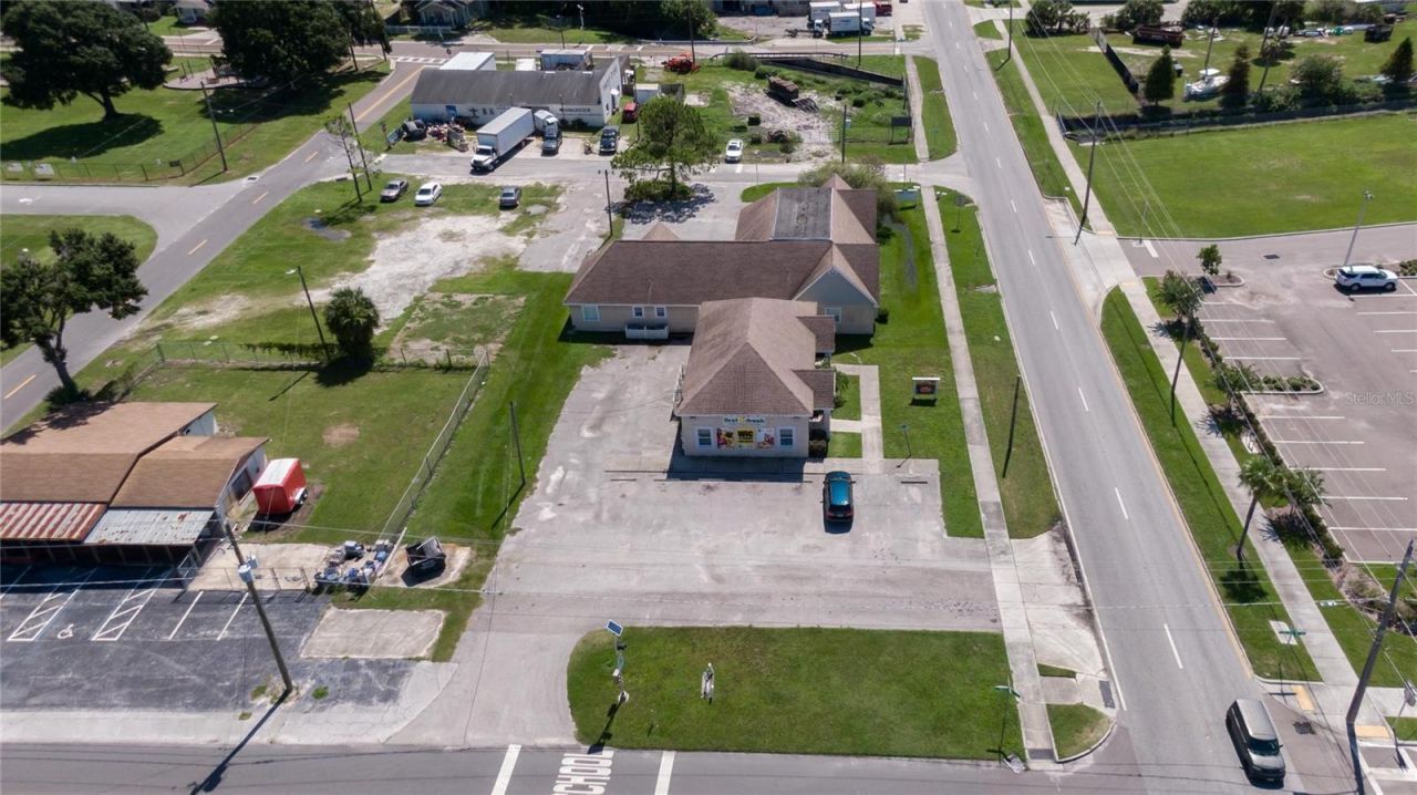 504 E Baker Street , Plant City, FL 33563 Photo