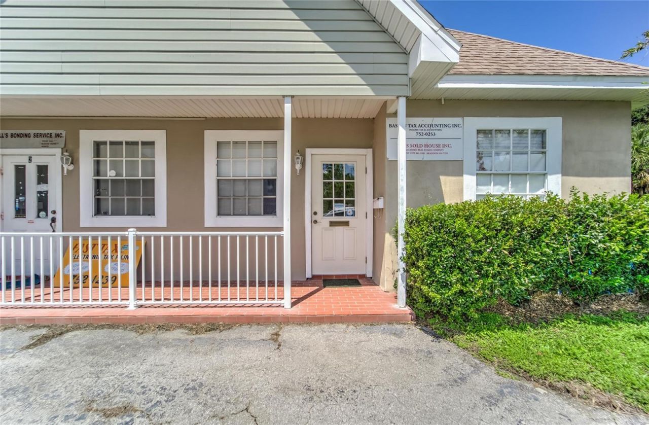 504 E Baker Street , Plant City, FL 33563 Photo