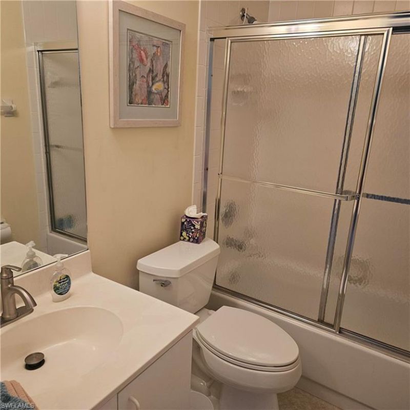 915 New Waterford Dr, Unit H202, Naples, FL 34104 Photo