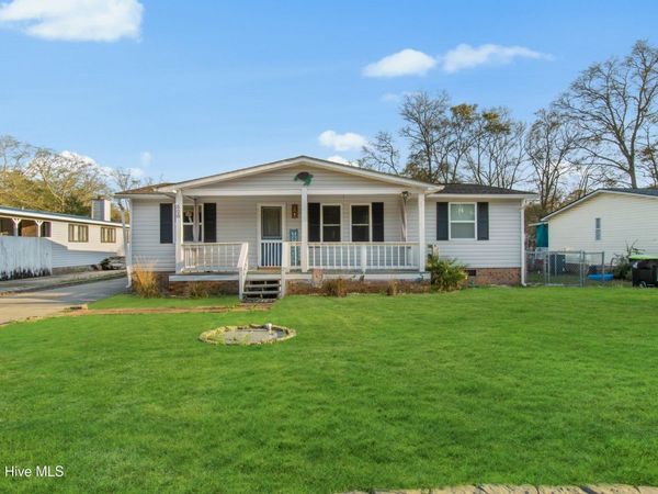 528 Live Oak Drive, Sunset Beach, NC 28468