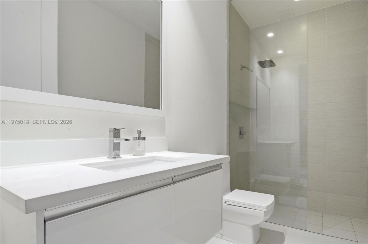 6671 NW 105th Pl, Unit 6671, Doral, FL 33178 Photo