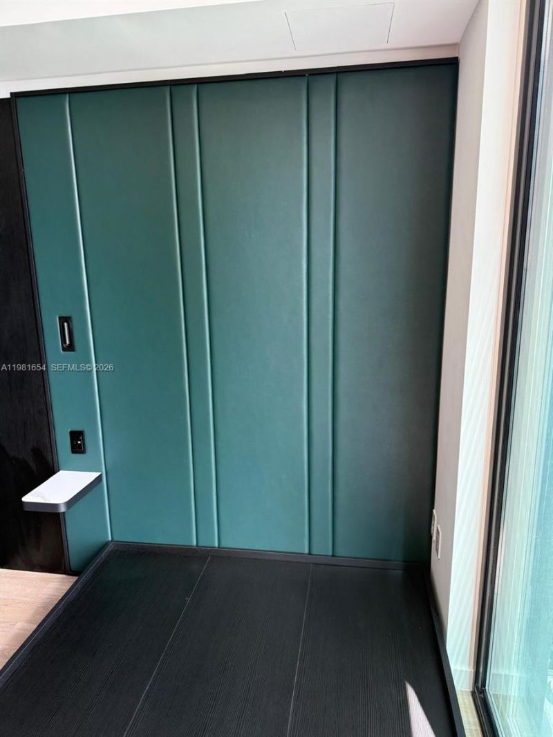 20 NE 11th St, Unit 2606B, Miami, FL 33132 Photo