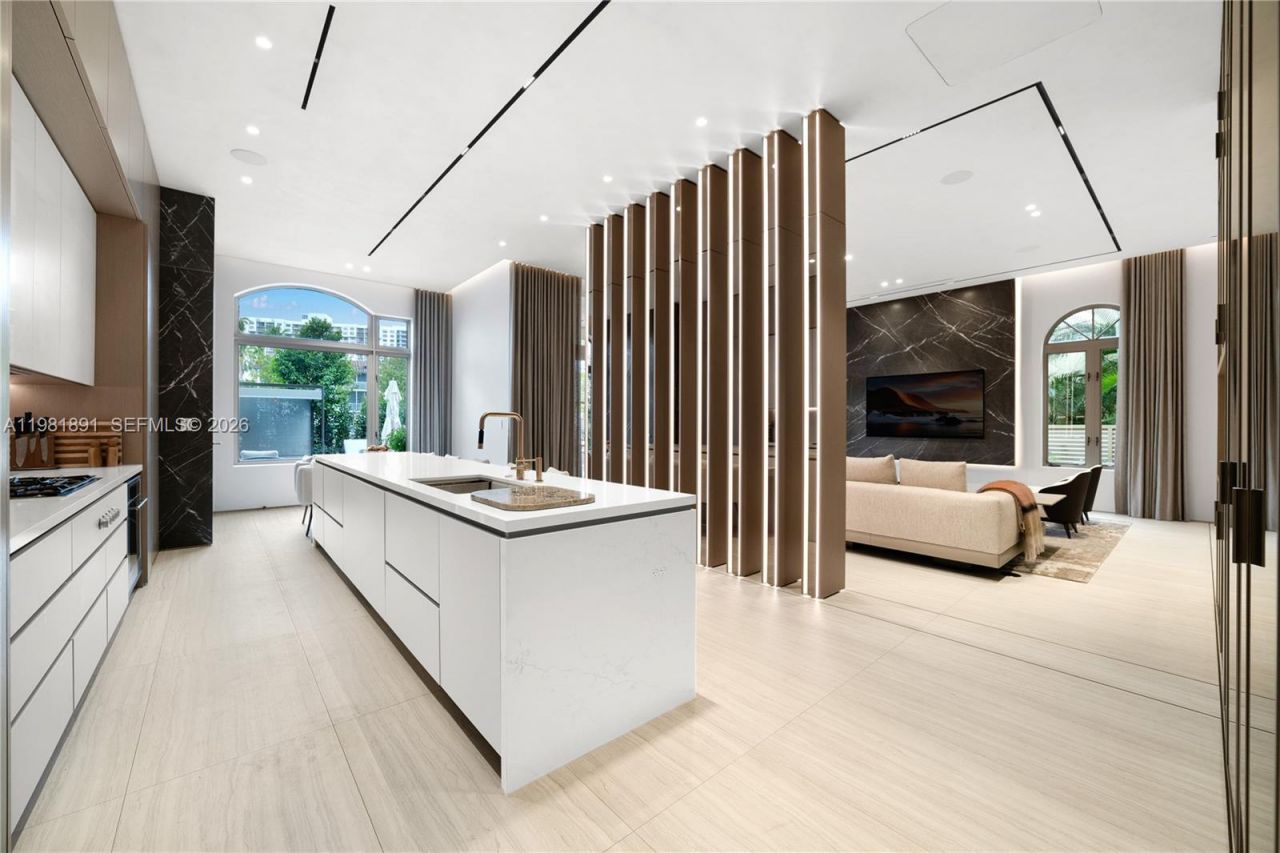 1522 Island Blvd, Aventura, FL 33160 Photo