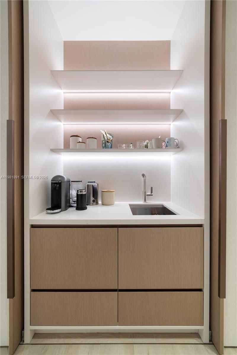 1522 Island Blvd, Aventura, FL 33160 Photo