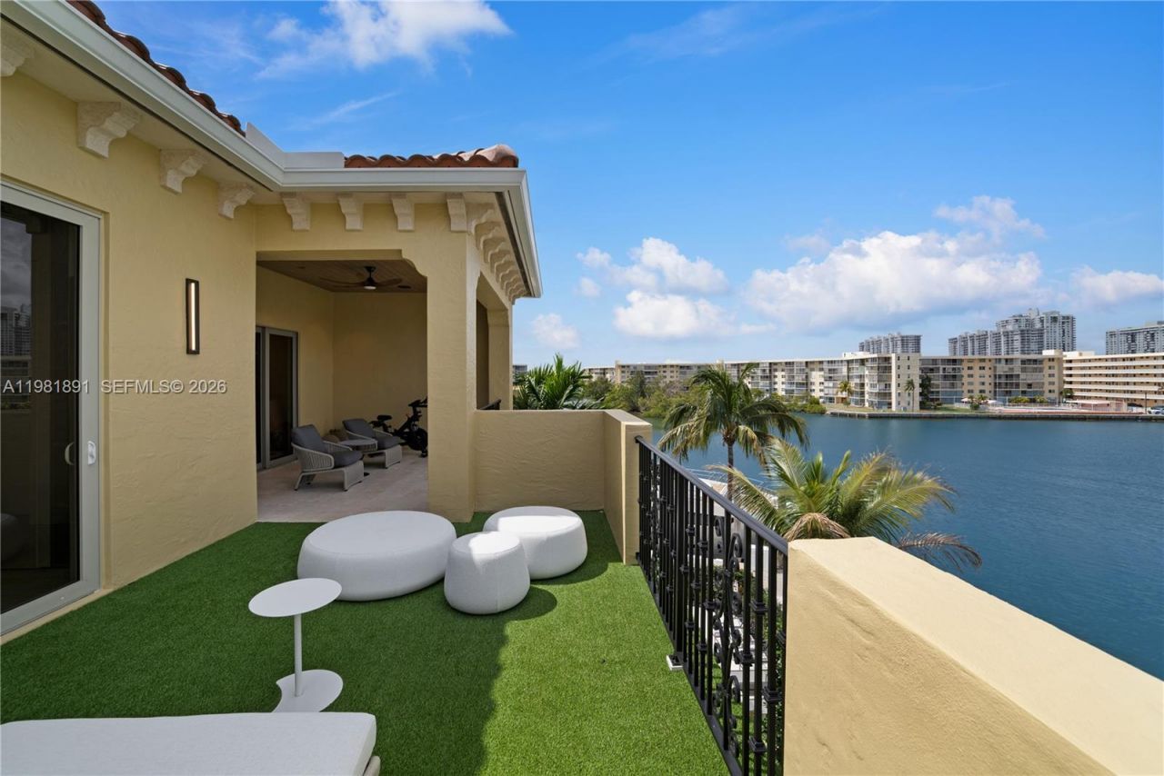 1522 Island Blvd, Aventura, FL 33160 Photo