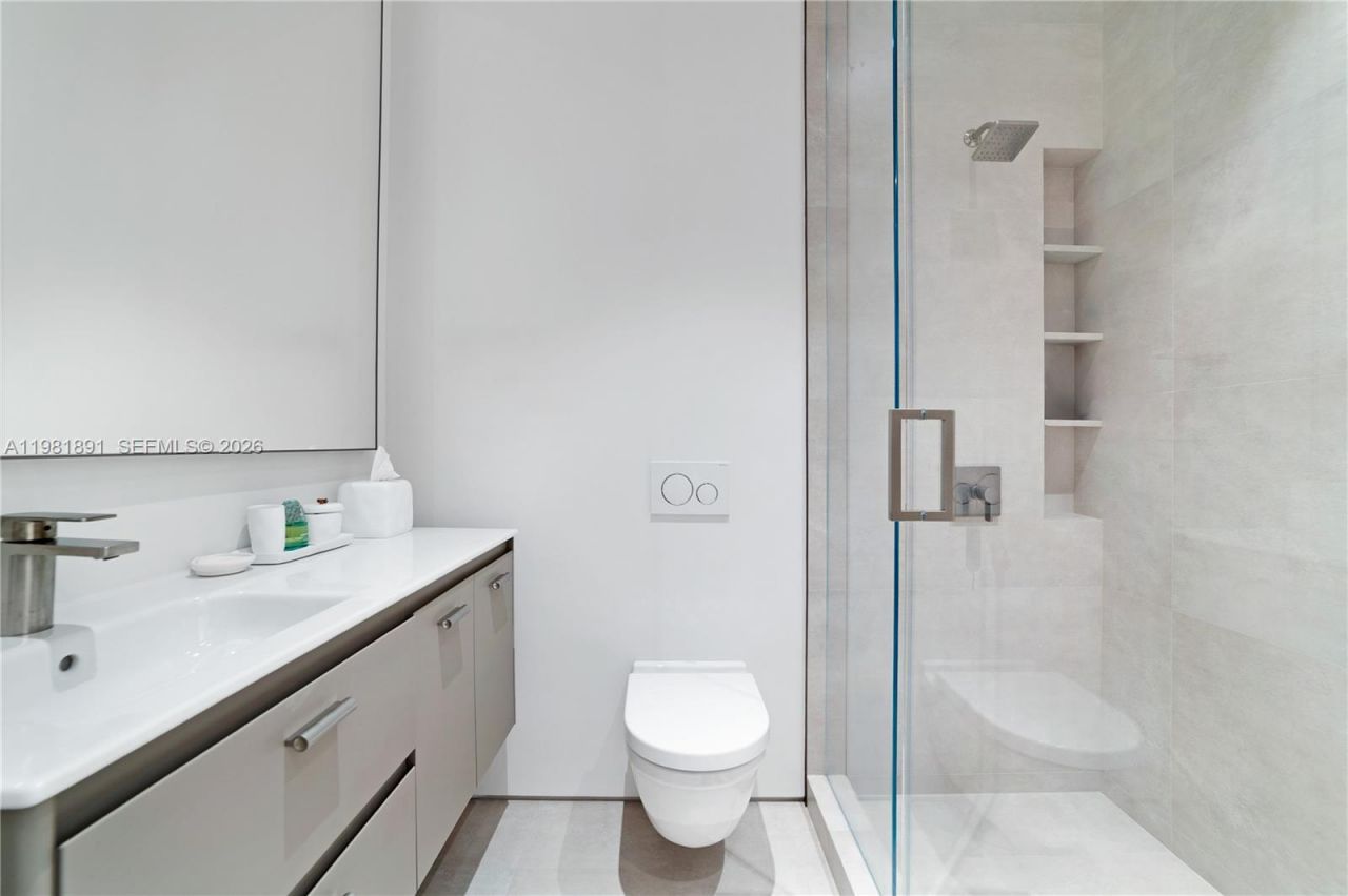 1522 Island Blvd, Aventura, FL 33160 Photo