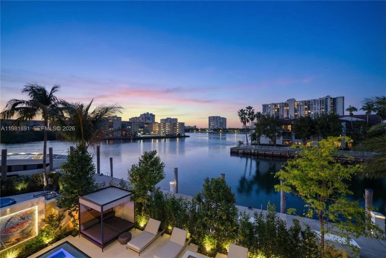 1522 Island Blvd, Aventura, FL 33160 Photo