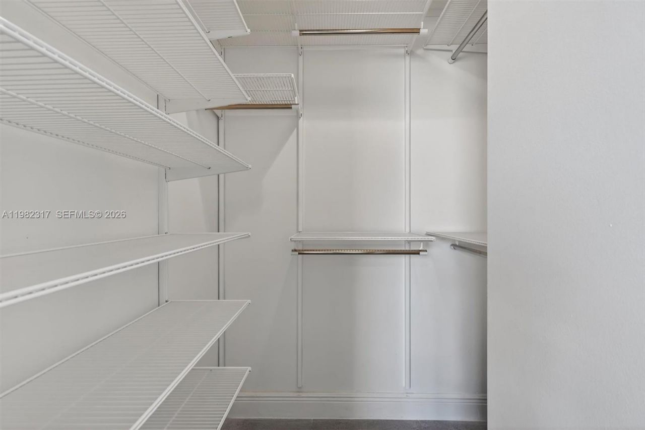 2899 Collins Ave , Unit 1223, Miami Beach, FL 33140 Photo