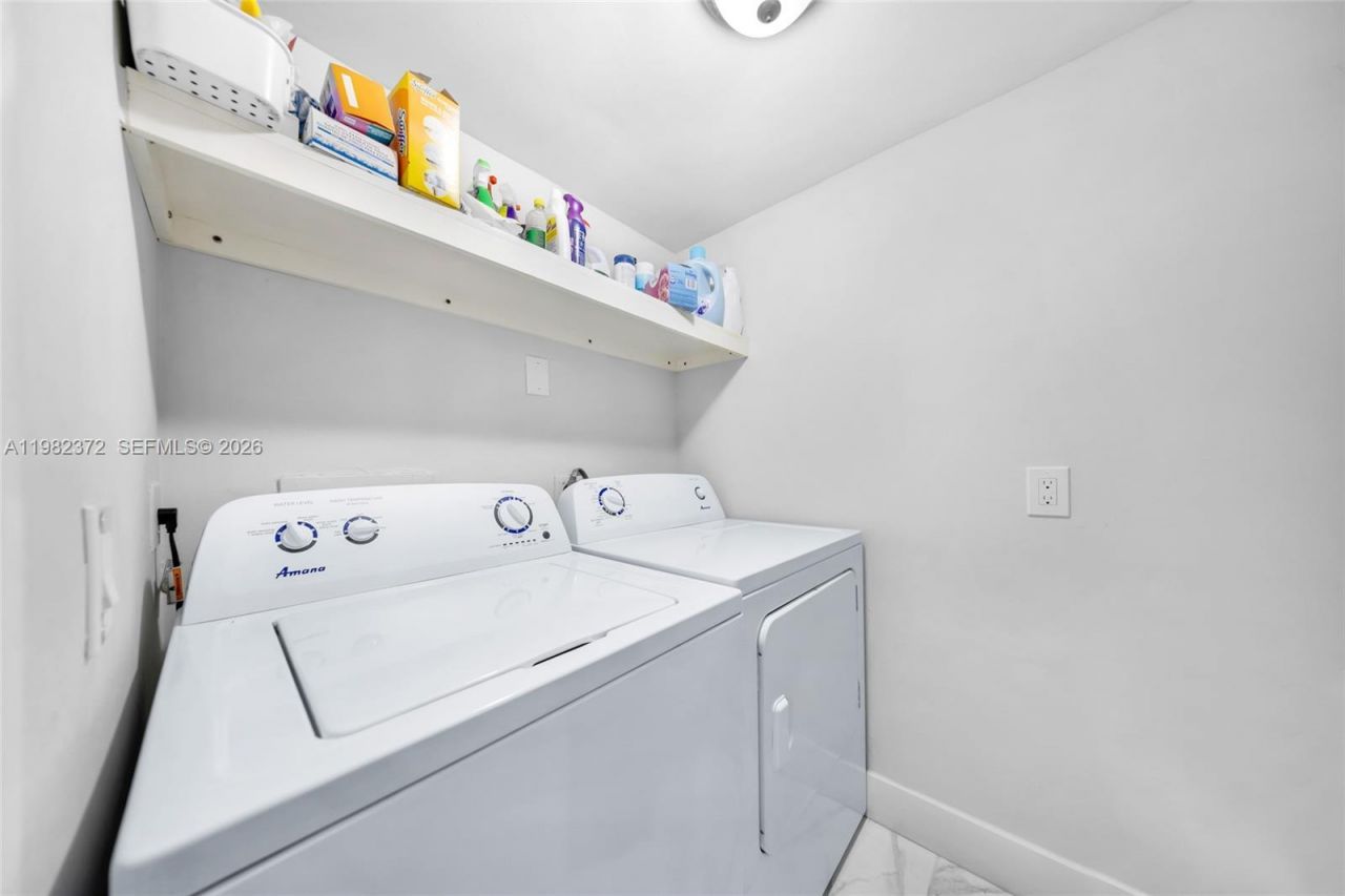 6637 NW 181st Ln, Unit 6637, Hialeah, FL 33015 Photo