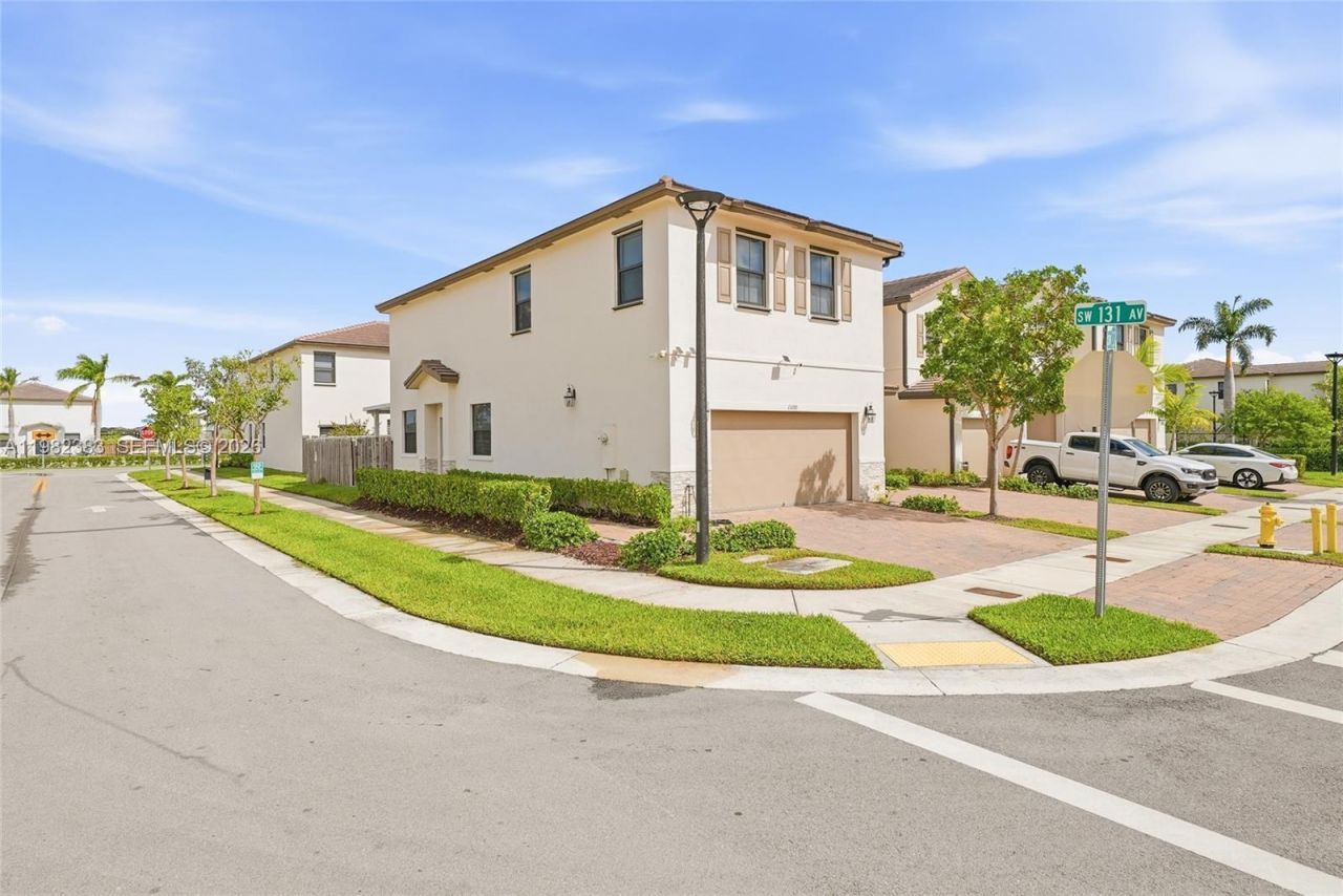 13091 SW 232nd Ln , Miami, FL 33170 Photo