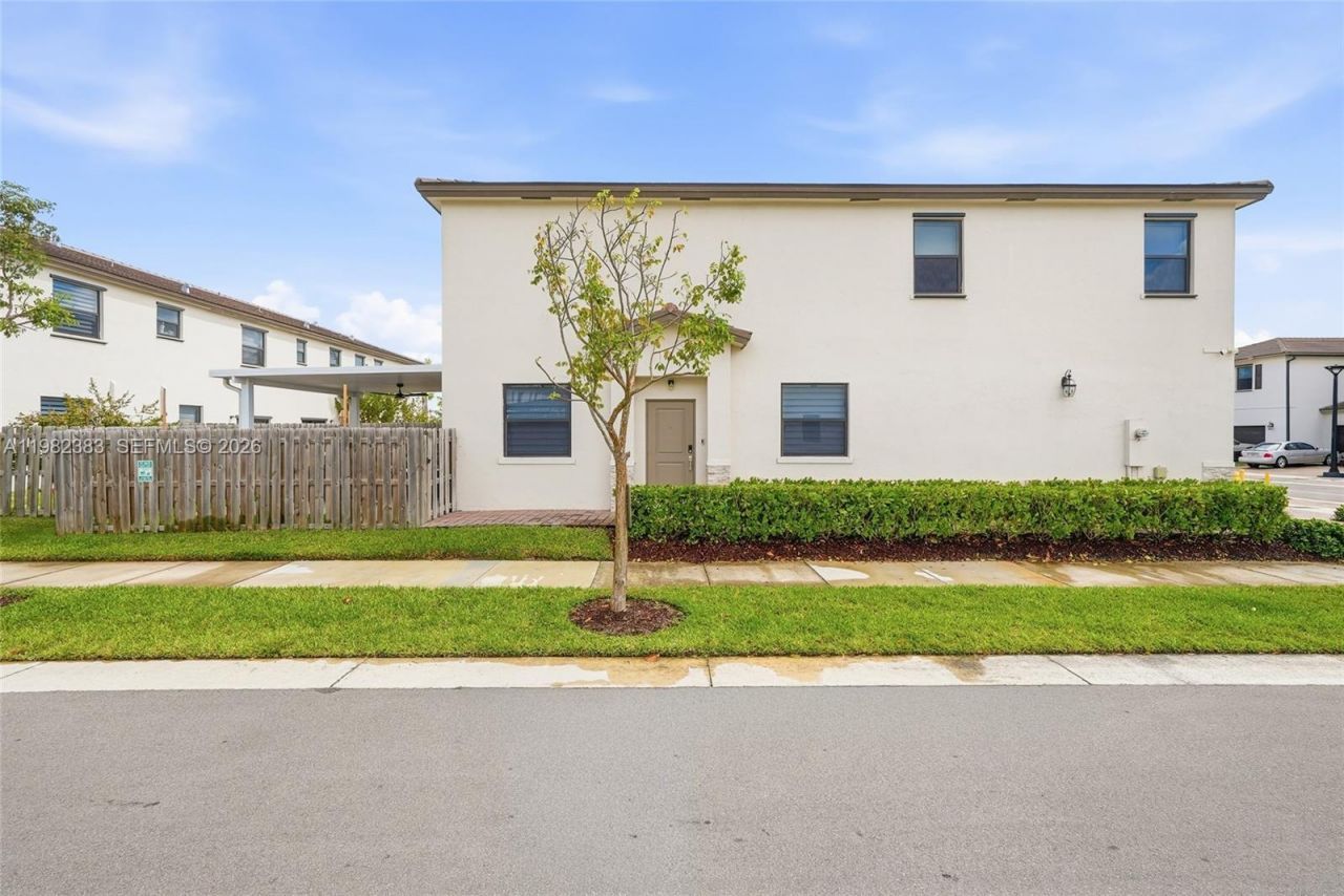 13091 SW 232nd Ln , Miami, FL 33170 Photo