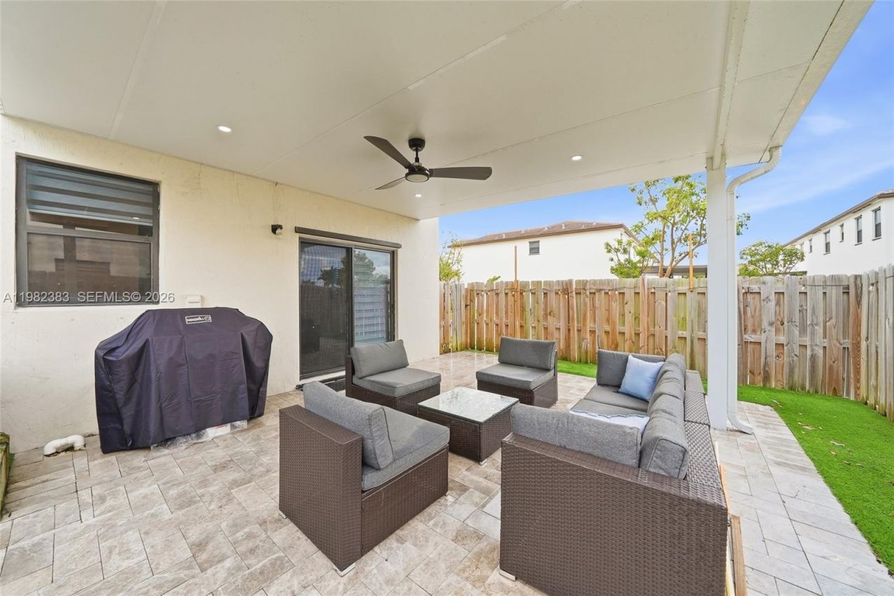 13091 SW 232nd Ln , Miami, FL 33170 Photo