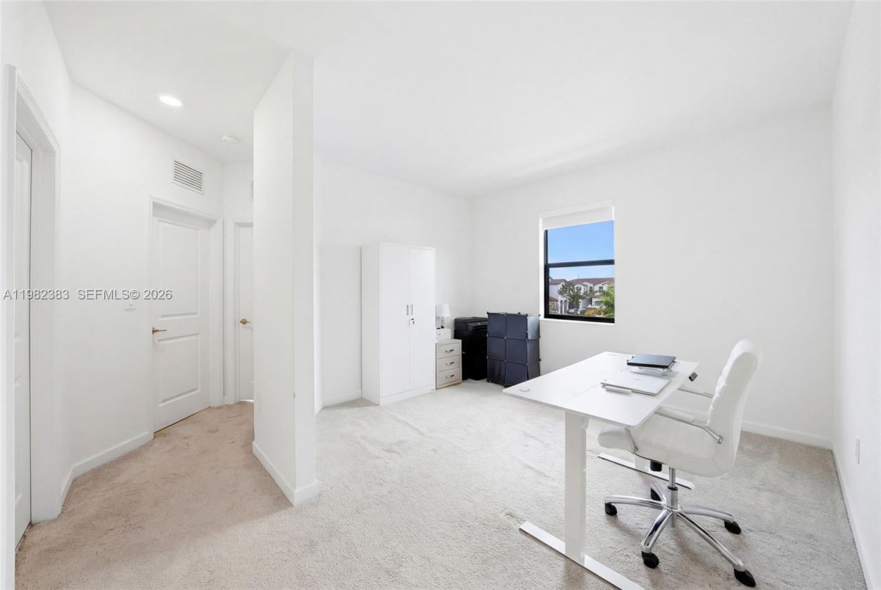 13091 SW 232nd Ln , Miami, FL 33170 Photo