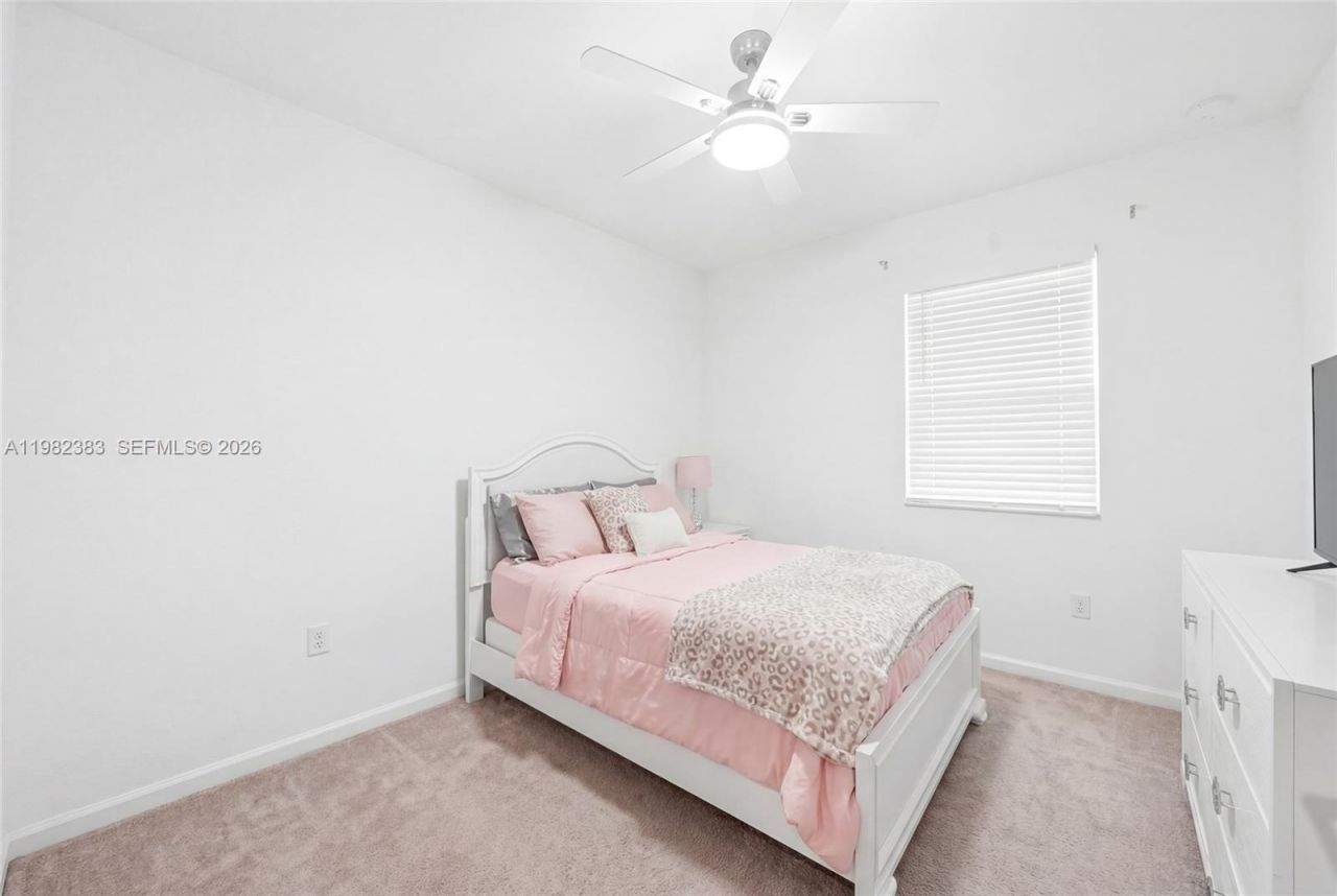 13091 SW 232nd Ln , Miami, FL 33170 Photo