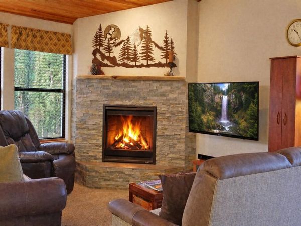 17730 W Core Road, Unit 2 Fairway, Sunriver, OR 97707