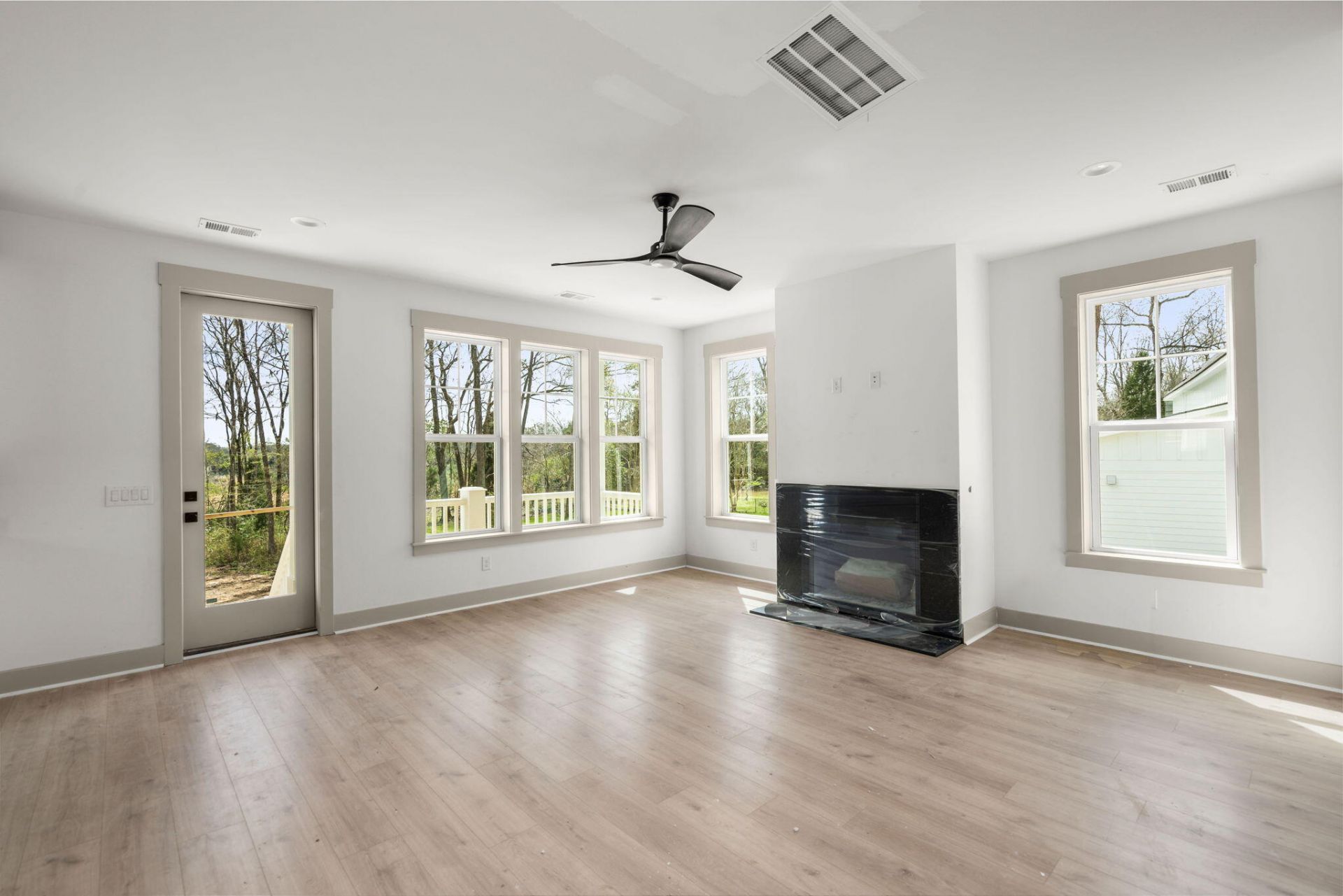 1304 Mccrae Drive Photo 14