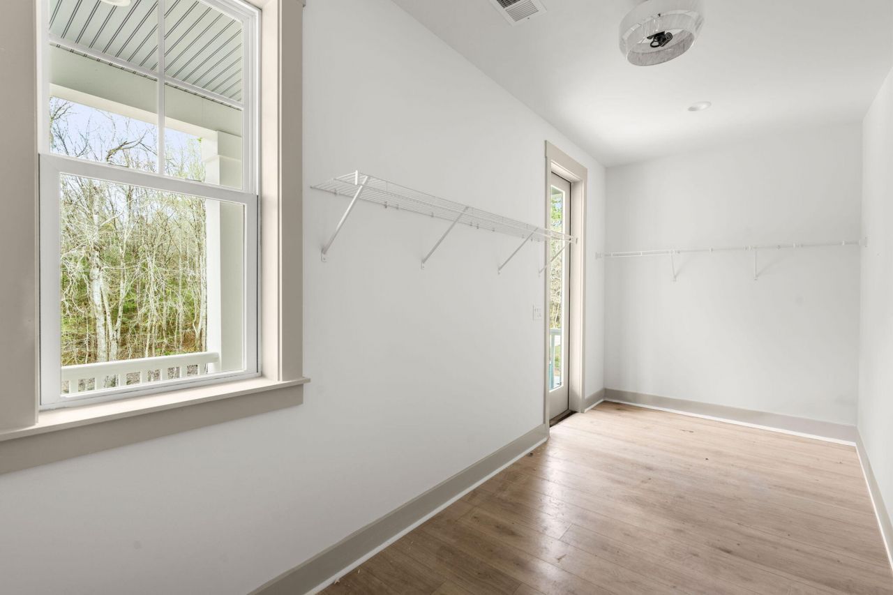 1304 Mccrae Drive Photo 28