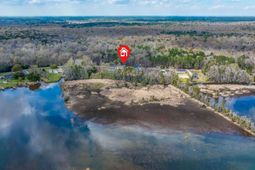 1304 Mccrae Drive photo 4