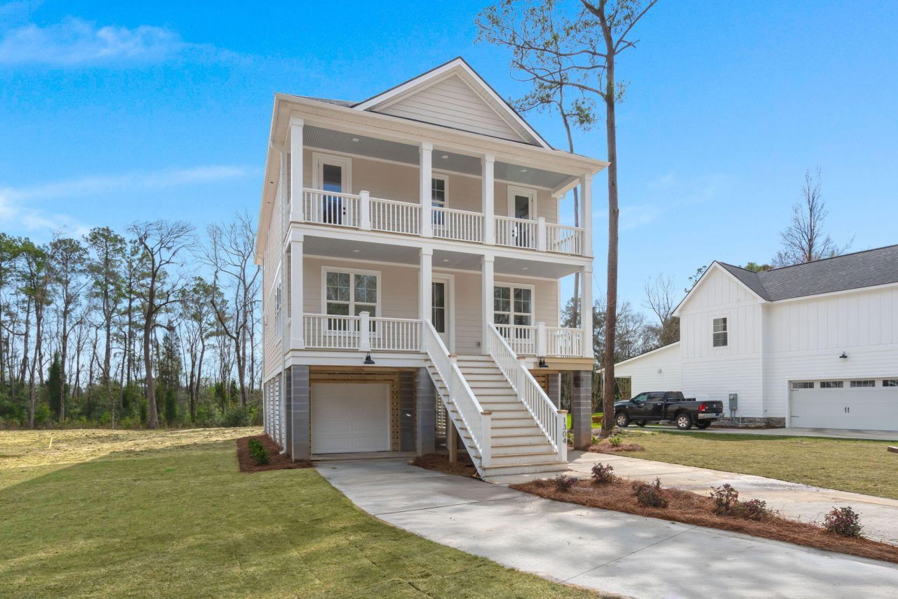 1304 Mccrae Drive Photo 5