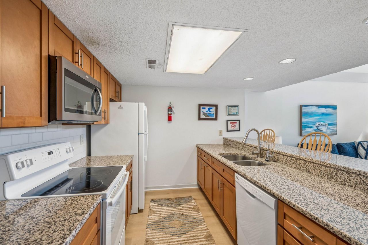 485 Sea Cloud Circle Photo 19