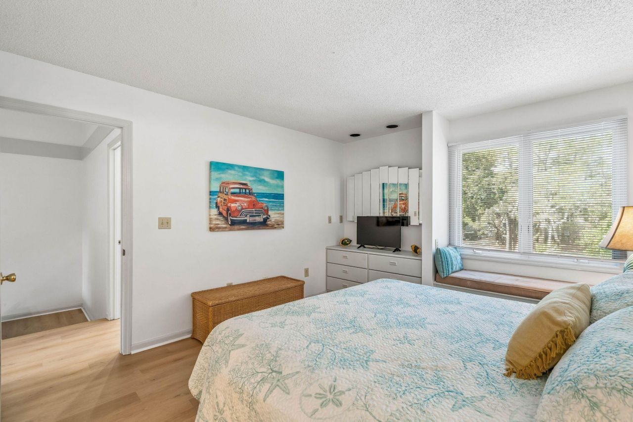 485 Sea Cloud Circle Photo 36