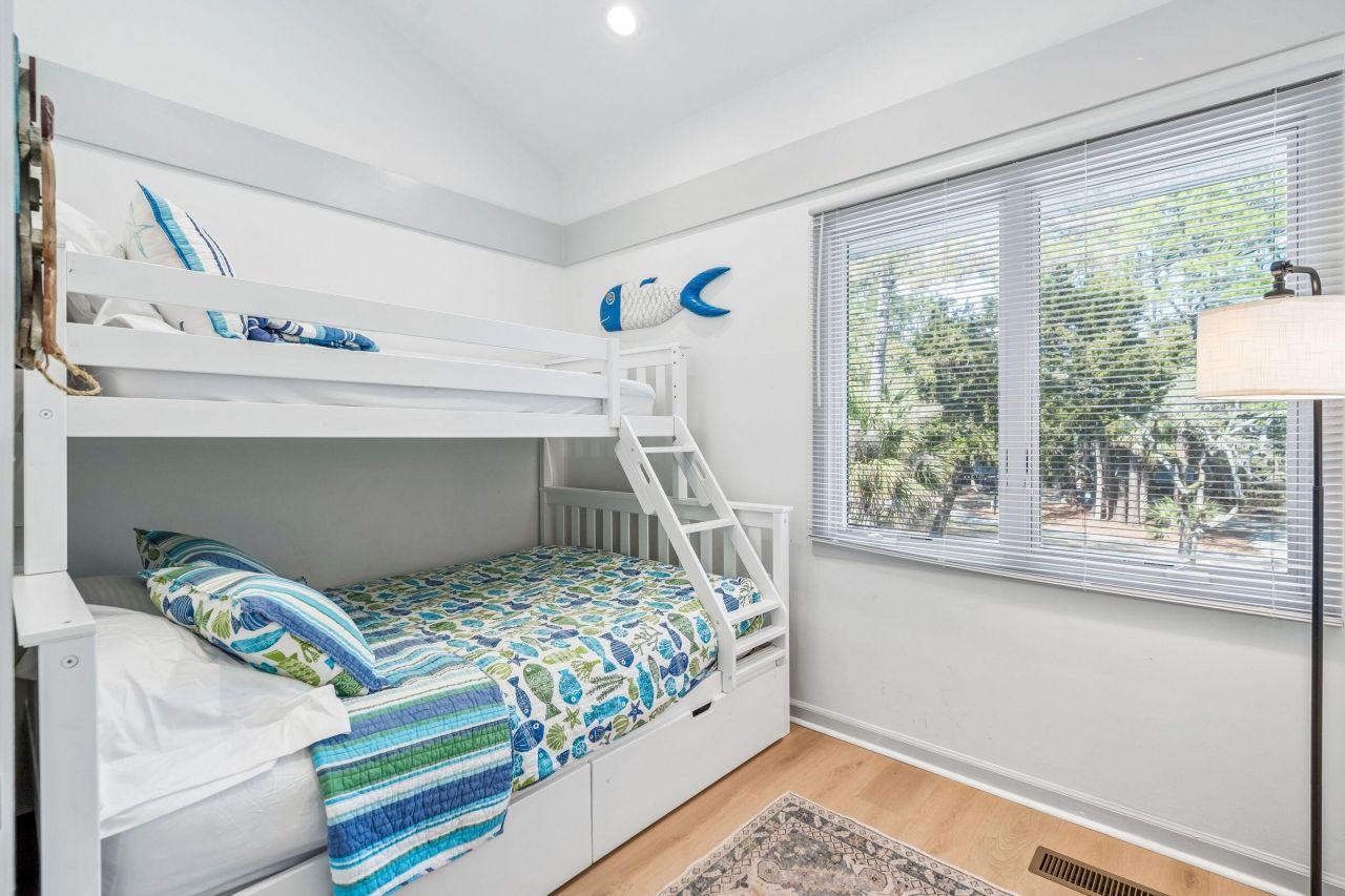 485 Sea Cloud Circle Photo 41