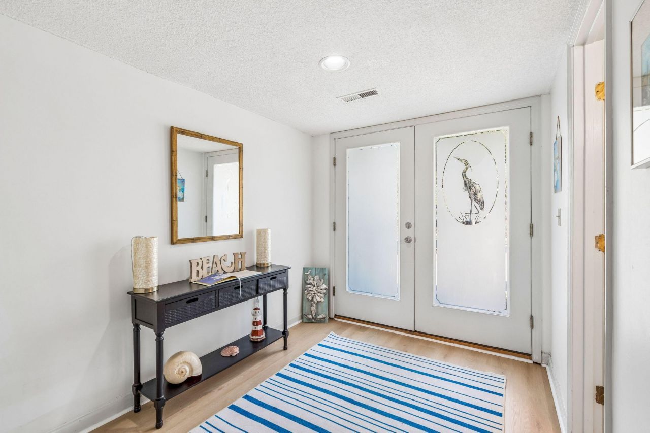 485 Sea Cloud Circle Photo 7