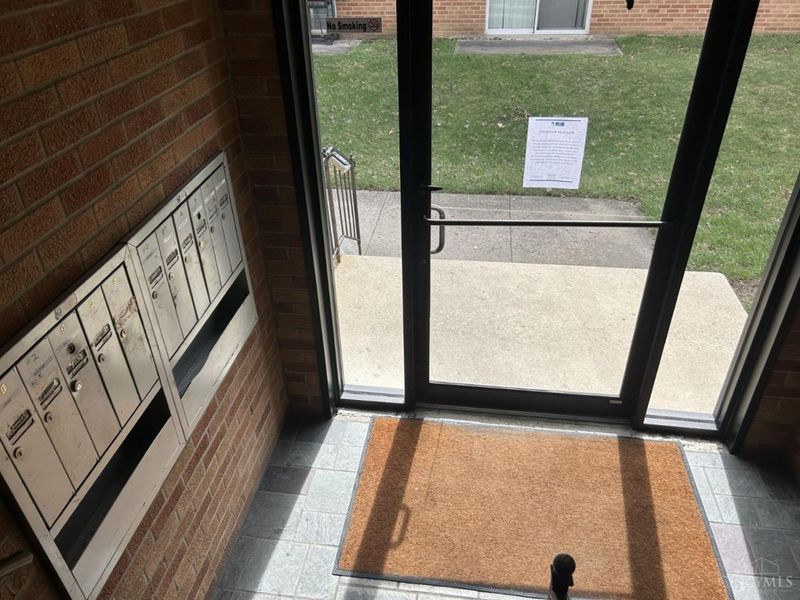 5617 Cheviot Road, Green Township, OH 45247 Photo 4