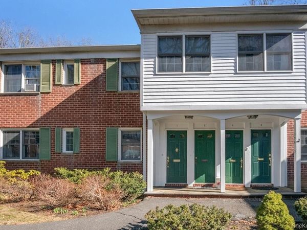 590 Bedford Road, Unit 2, Pleasantville, NY 10570