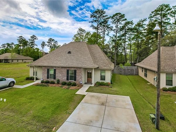 2240-2242 10TH Street , Mandeville, LA 70448