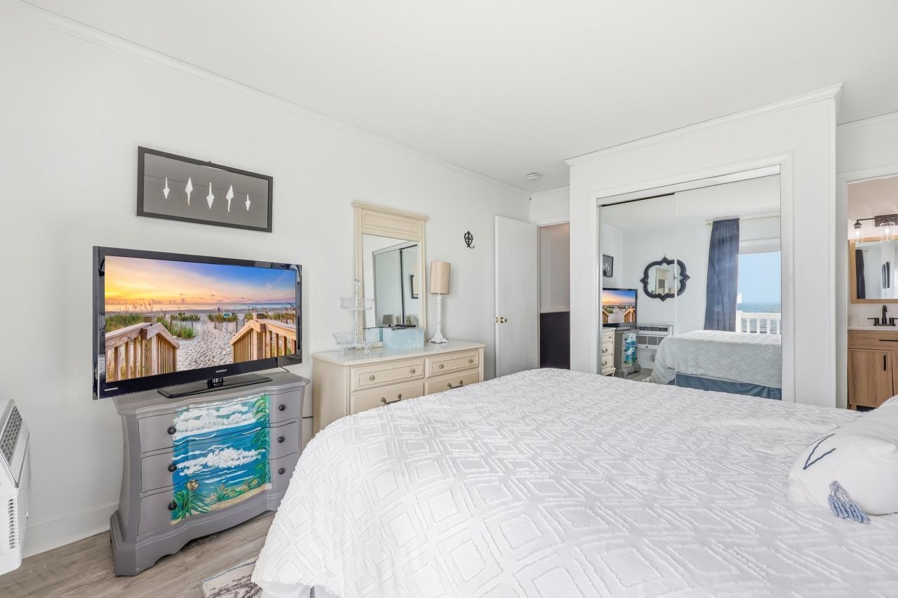 3901 S Ocean Blvd. Photo 17