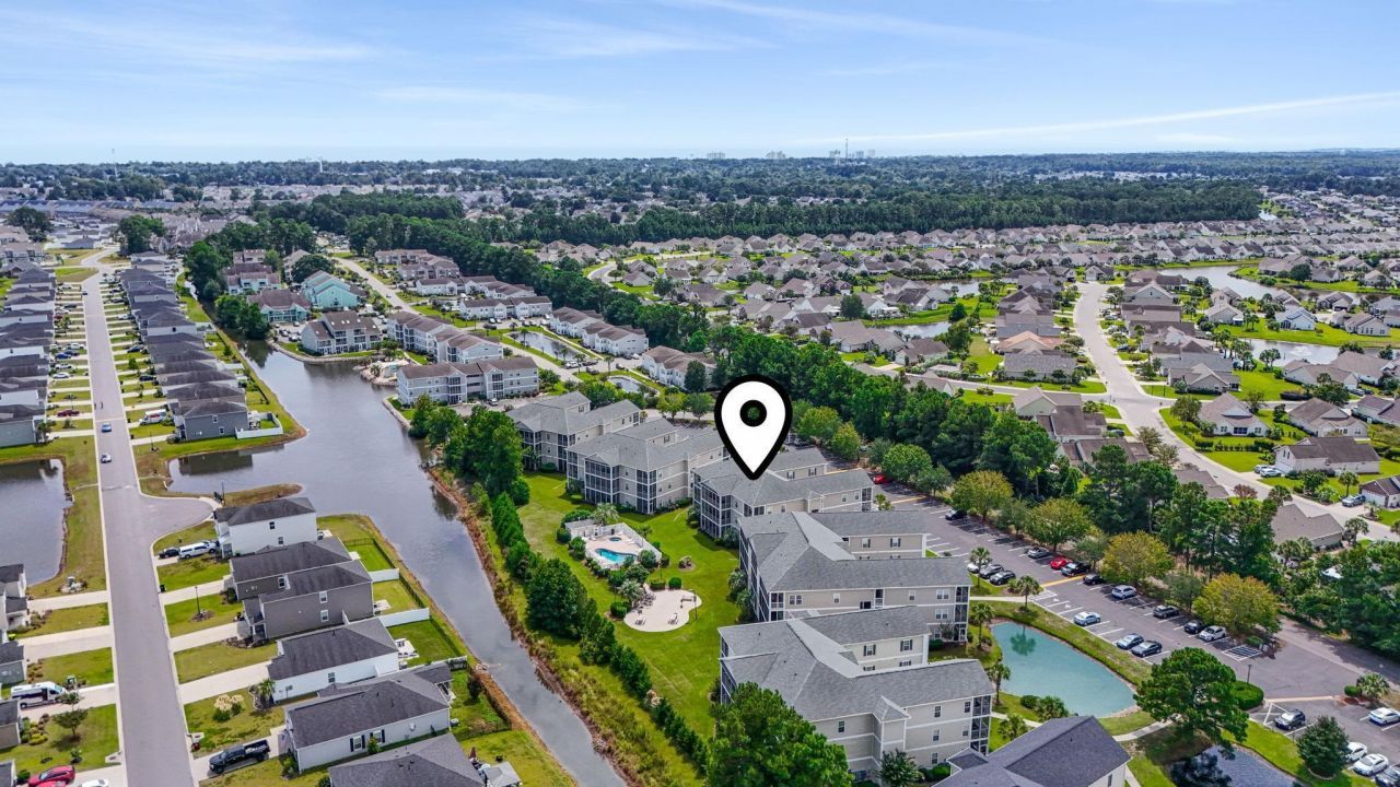 2020 Cross Gate Blvd Photo 37