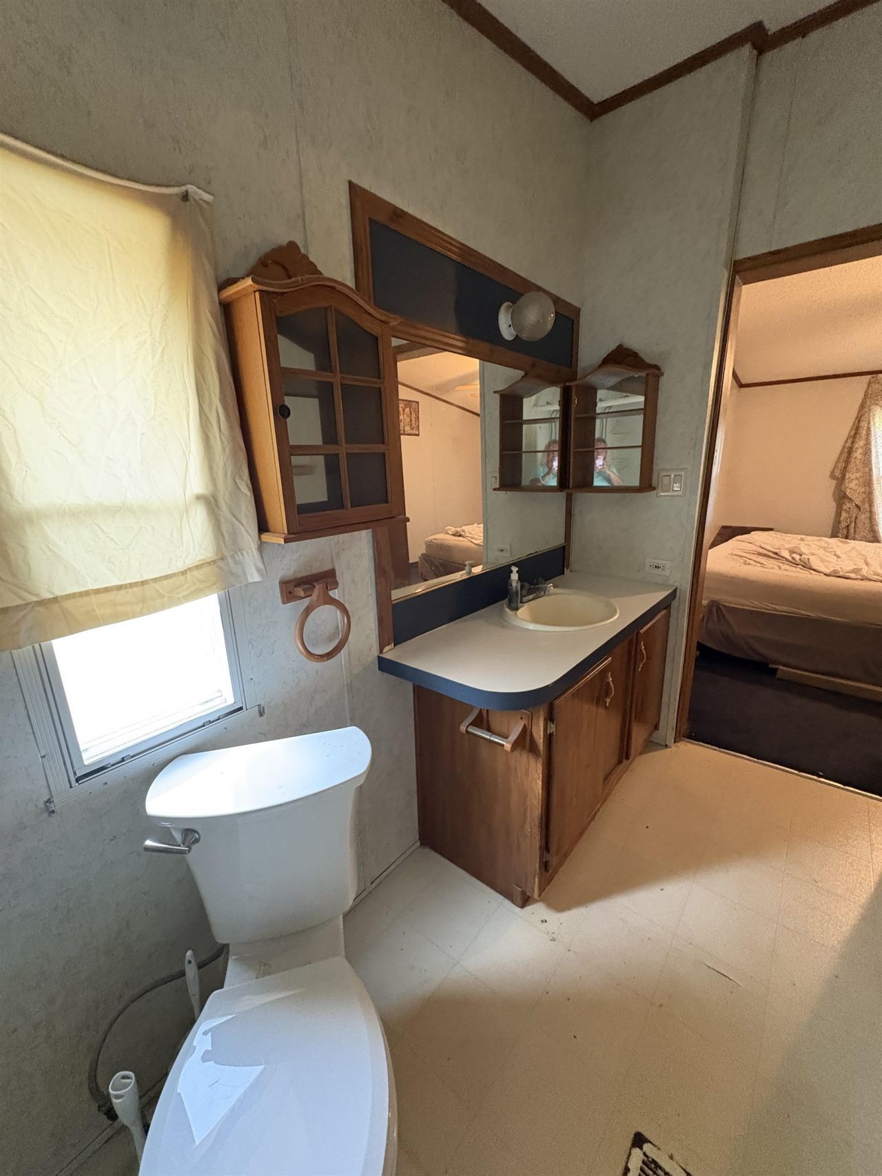 2070 Martin St. Photo 10