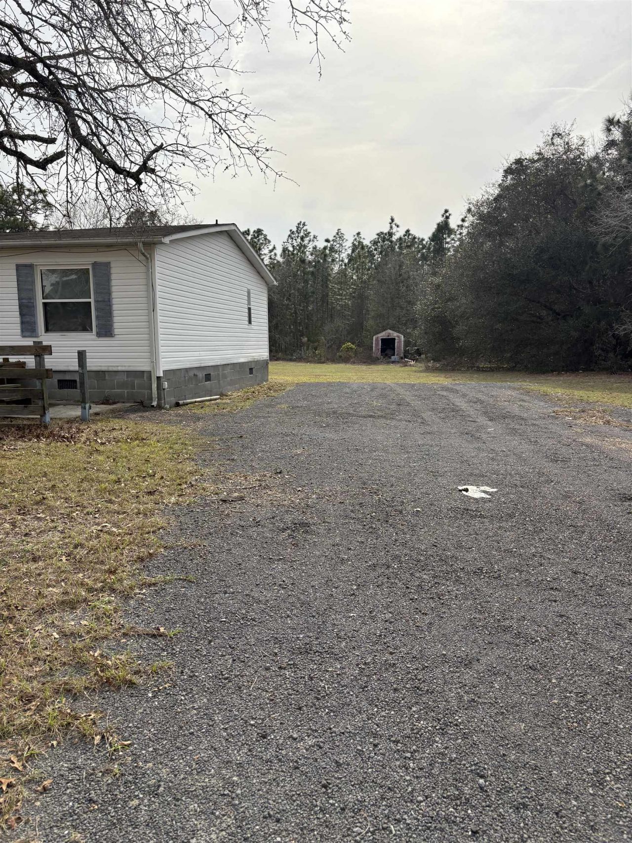 2070 Martin St. Photo 2