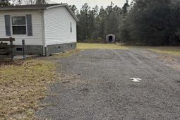 2070 Martin St. photo 4