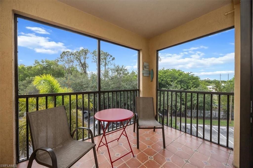 12970 Positano Cir, Unit 301, Naples, FL 34105 Photo