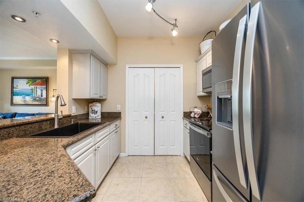 12970 Positano Cir, Unit 301, Naples, FL 34105 Photo