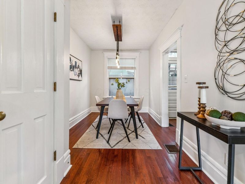 915 Dennison Avenue, Columbus, OH 43201 Photo 11