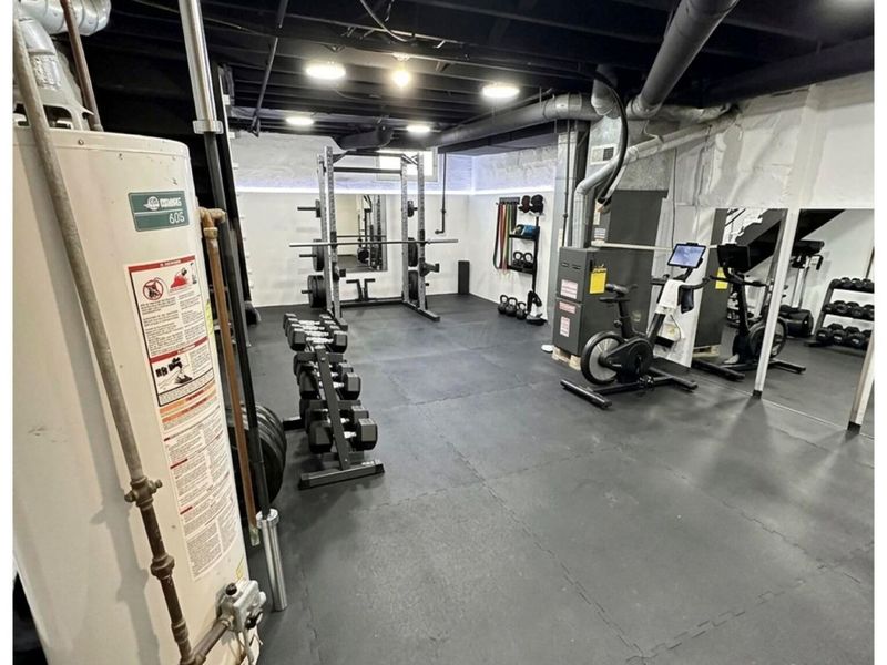 915 Dennison Avenue, Columbus, OH 43201 Photo 24