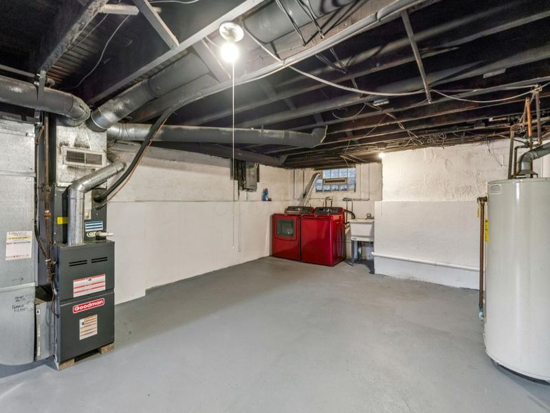 915 Dennison Avenue, Columbus, OH 43201 Photo 29