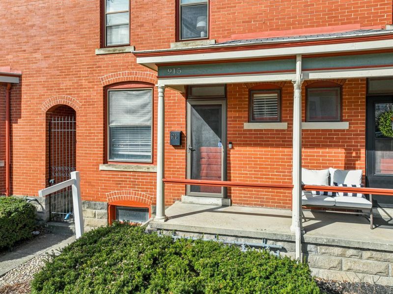 915 Dennison Avenue, Columbus, OH 43201 Photo 4