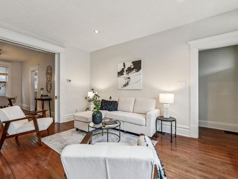 915 Dennison Avenue, Columbus, OH 43201 Photo 6