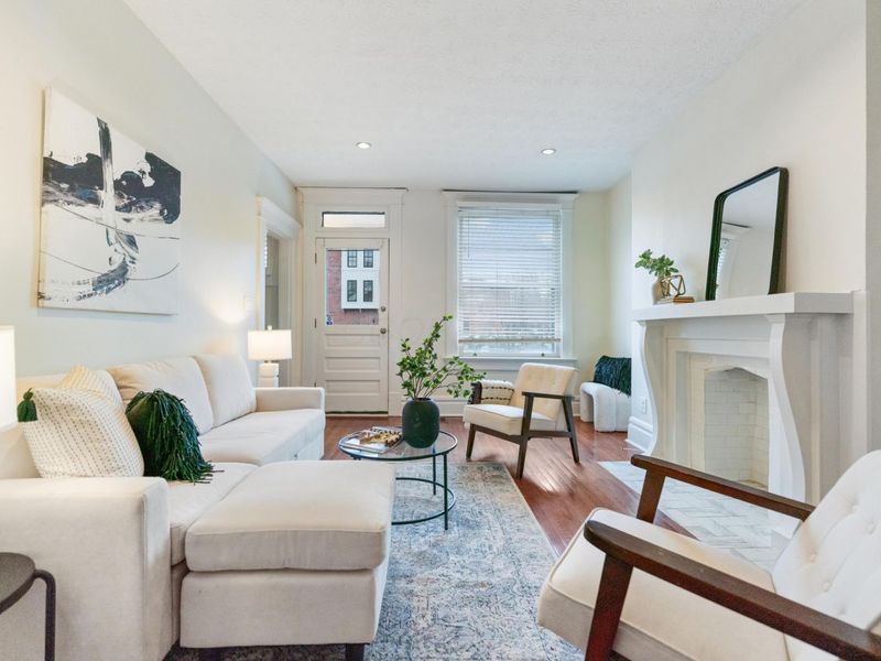 915 Dennison Avenue, Columbus, OH 43201 Photo 7